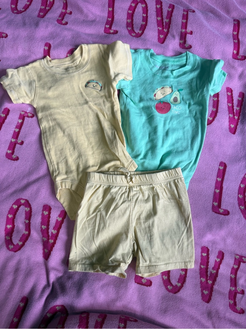 3 Piece Kids Set with Taco 🌮& Avocado 🥑 Graphics - Yellow & green